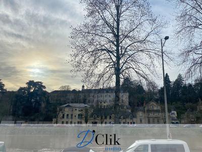 Maison - 102 m² - 4 pièces