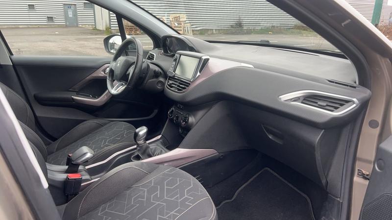 Peugeot 2008 I 1.2 PureTech 82 Style