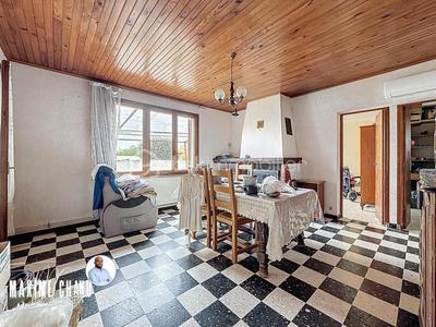 Maison ancienne - 93 m² - 5 pièces