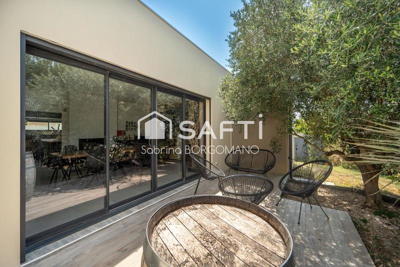 Maison - 165 m² - 6 pièces