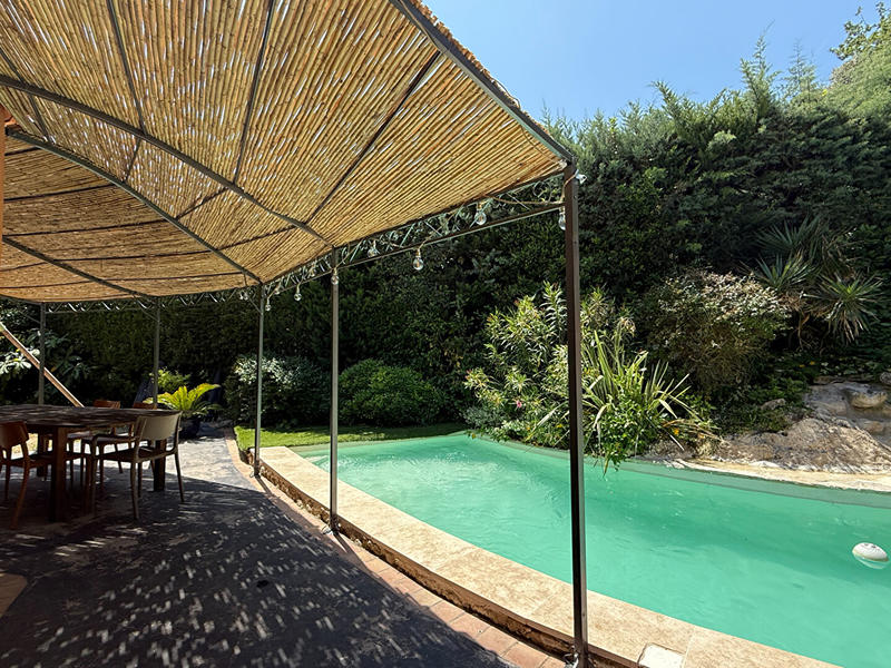 Maison - 136 m² - 5 pièces