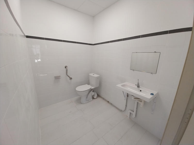 Local commercial - 36 m² - 2 pièces