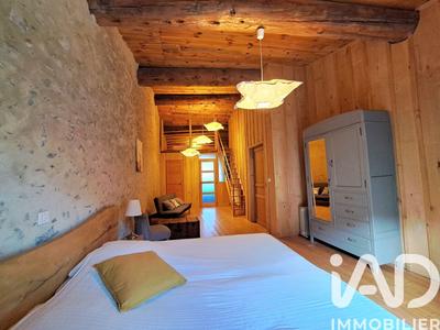 Maison - 500 m² - 12 pièces