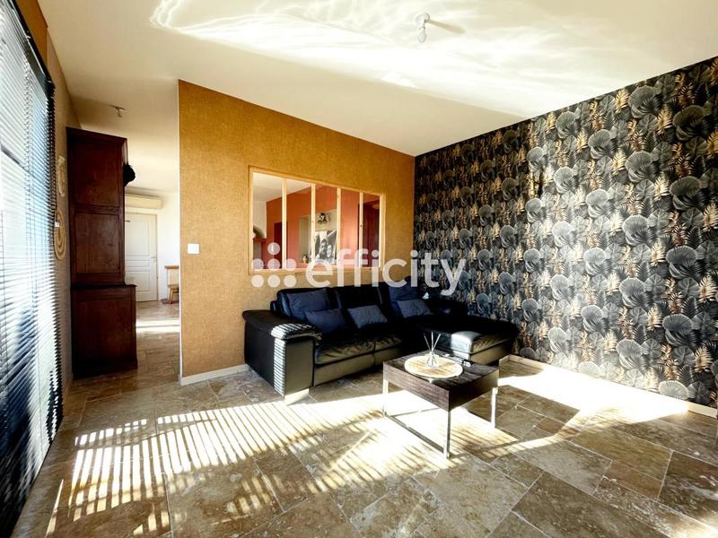 Maison traditionnelle - 120 m² - 5 pièces