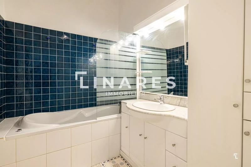 Appartement - 87 m² - 4 pièces