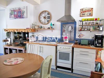 Maison - 80 m² - 4 pièces