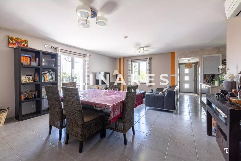 Maison - 174 m² - 5 pièces