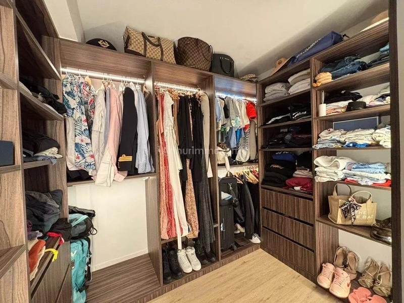 Appartement - 105 m² - 4 pièces