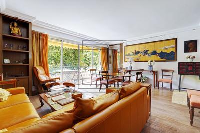 Appartement - 82 m² - 3 pièces