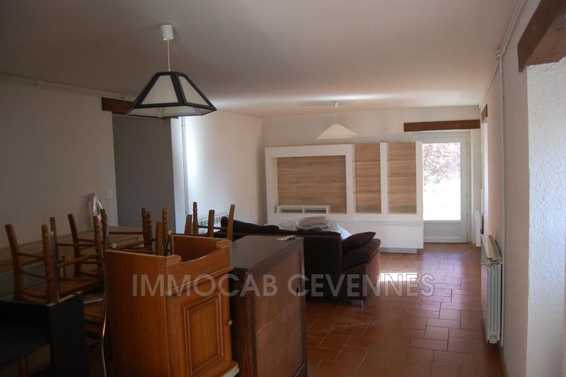 Mas - 269 m² - 10 pièces