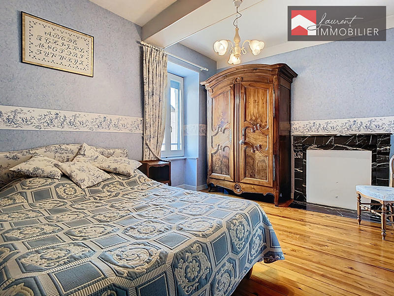 Maison de ville - 107 m² - 5 pièces