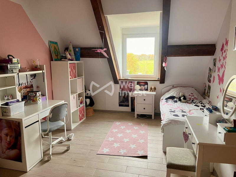 Maison - 180 m² - 8 pièces