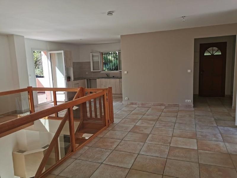 Maison - 141 m² - 5 pièces