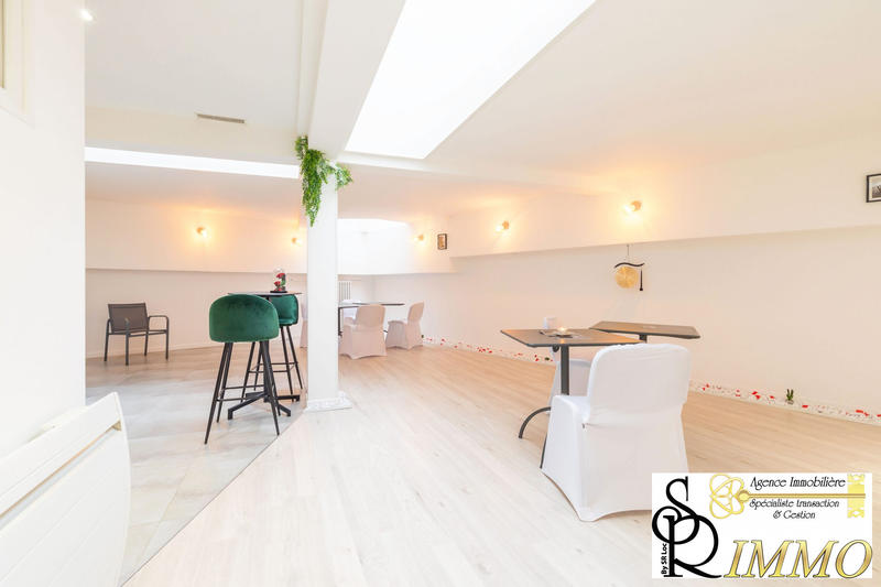 Appartement - 138 m² - 3 pièces