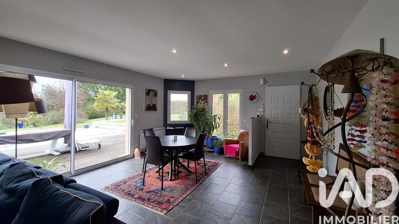 Maison - 98 m² - 4 pièces