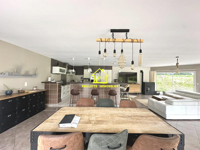 Maison contemporaine - 182 m² - 5 pièces