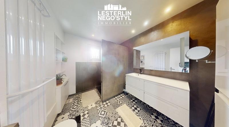 Maison - 115 m² - 6 pièces