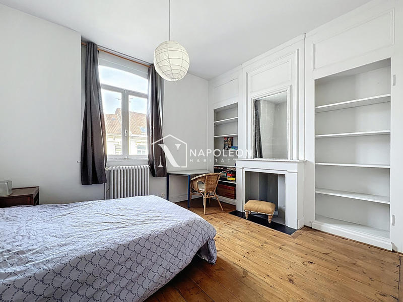 Maison - 260 m² - 7 pièces