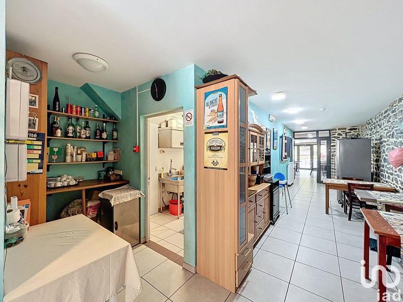 Local commercial - 1 100 m²