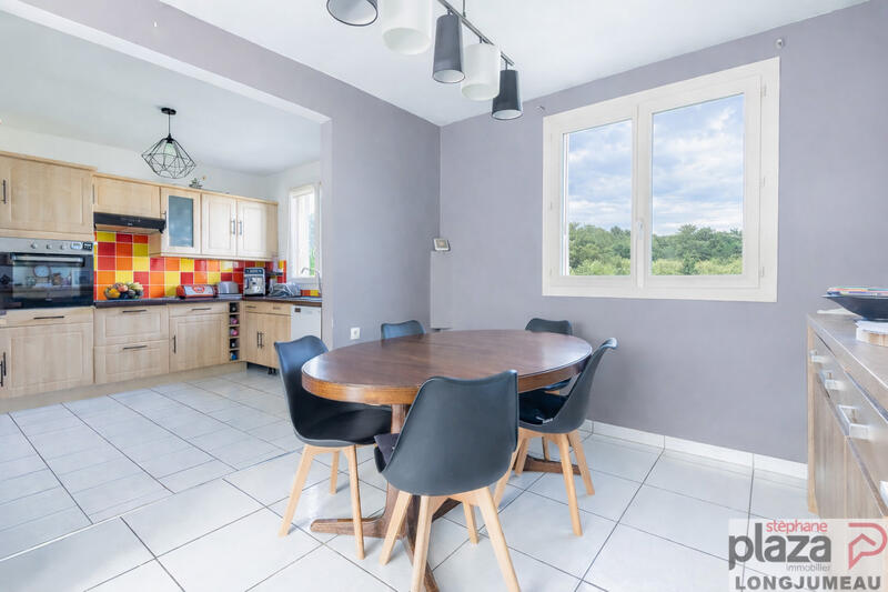 Maison - 80 m² - 4 pièces