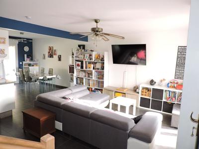 Maison - 99 m² - 5 pièces