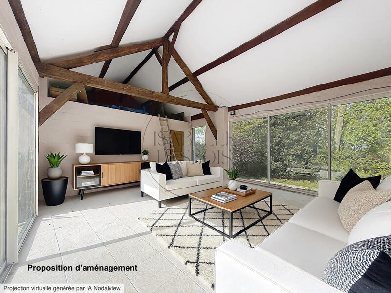 Maison - 237 m² - 8 pièces