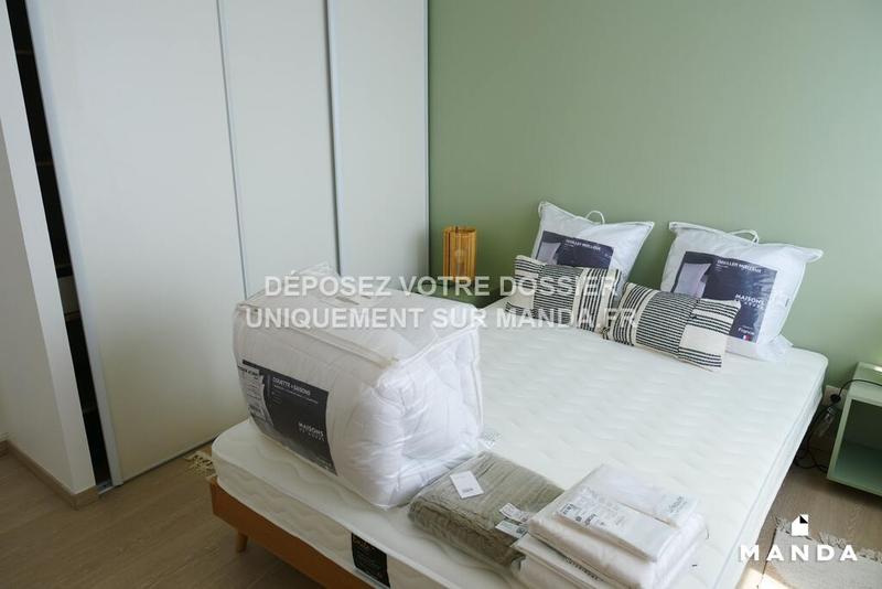 Chambre - 11 m² - 4 pièces