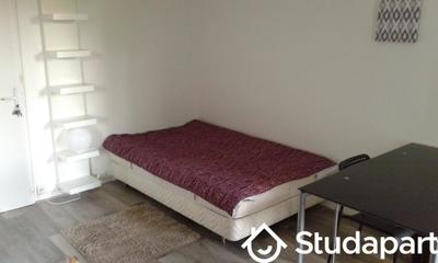 Chambre - 12 m² - 1 pièce