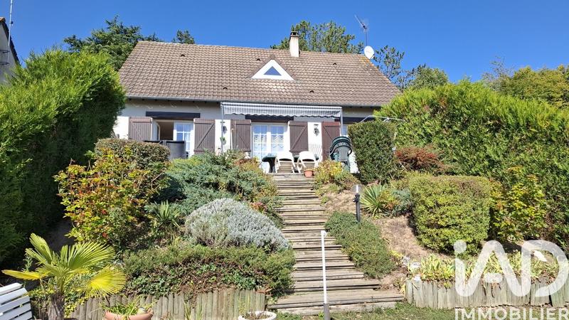 Maison - 136 m² - 5 pièces