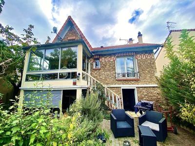 Maison en pierre - 82 m² - 4 pièces