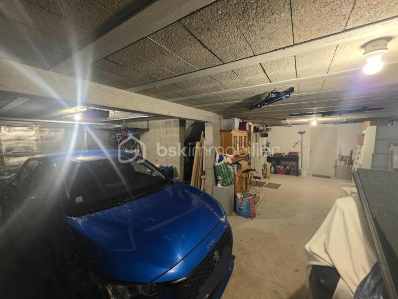 Maison traditionnelle - 121 m² - 5 pièces