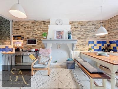 Maison de village - 77 m² - 6 pièces