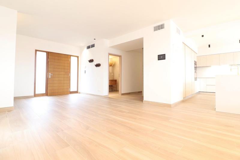 Villa - 295 m² - 15 pièces