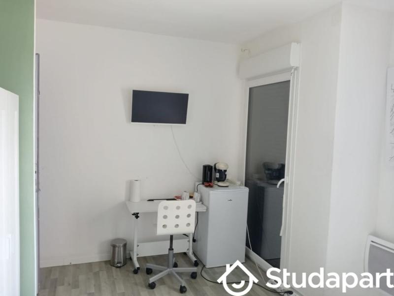 Chambre - 14 m² - 1 pièce