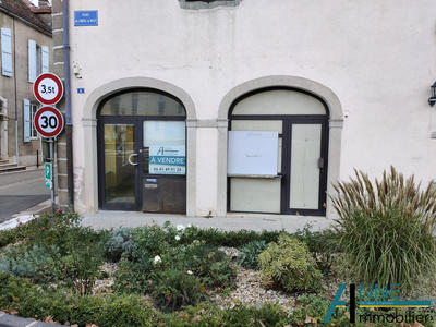 Local commercial - 115 m²