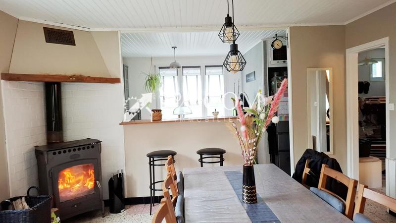 Maison - 94 m² - 6 pièces