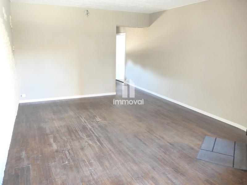 Local commercial - 87 m² - 2 pièces