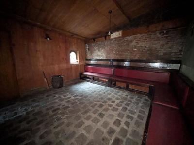 Maison - 180 m² - 3 pièces