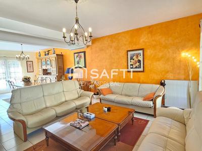 Maison - 200 m² - 6 pièces