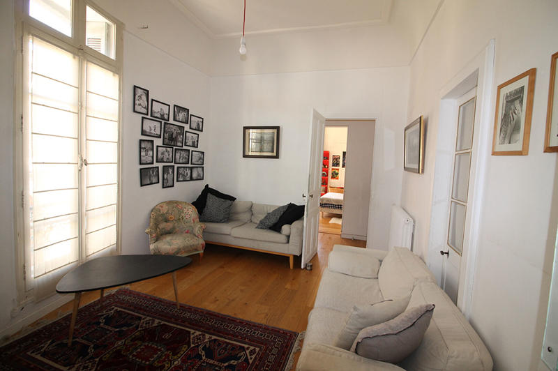 Maison - 250 m² - 9 pièces