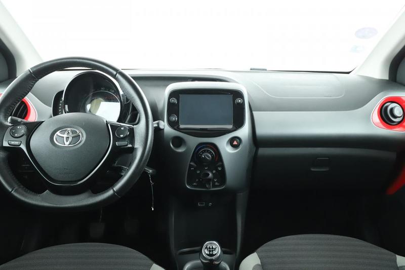 Toyota Aygo 1.0 Vvt-i X-Play 5p 72 ch