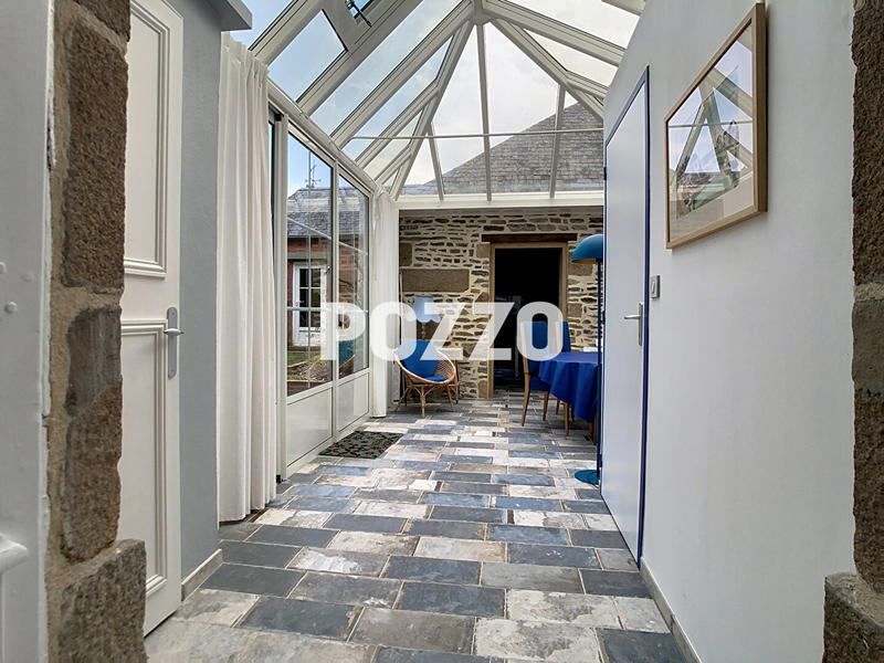 Maison - 166 m² - 6 pièces