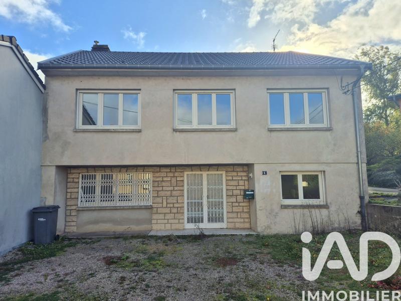 Maison - 180 m² - 9 pièces