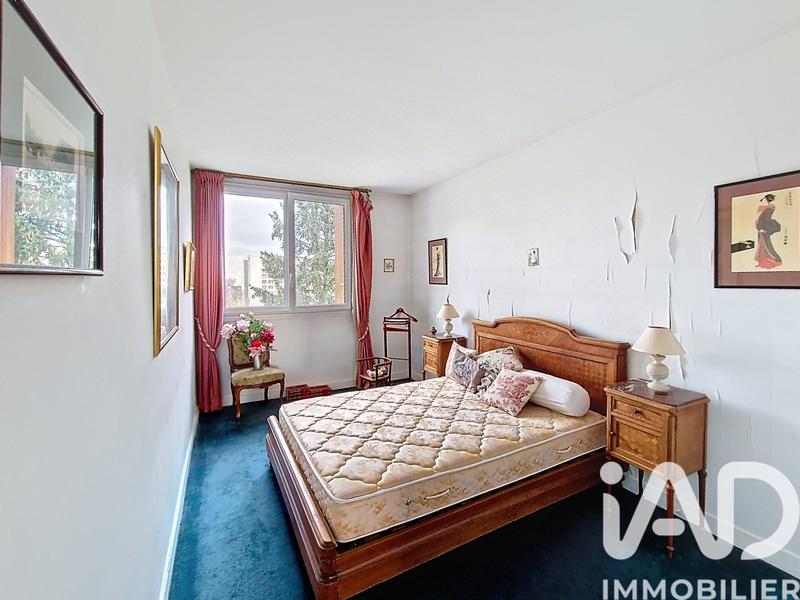 Appartement - 94 m² - 5 pièces