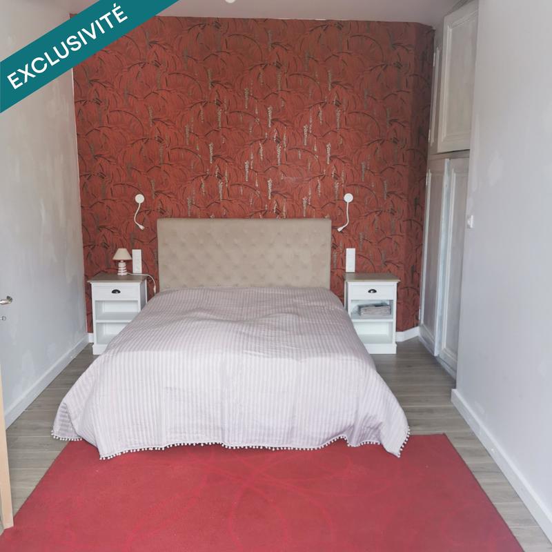 Maison - 244 m² - 5 pièces