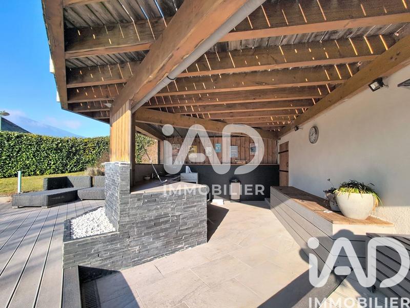 Châlet - 208 m² - 6 pièces