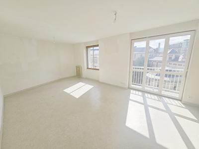 Appartement - 72 m² - 4 pièces