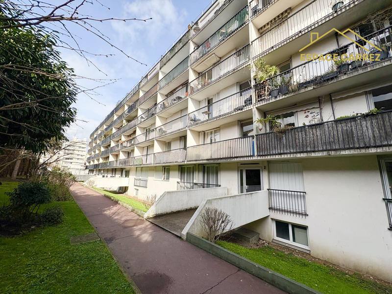 Appartement - 98 m² - 5 pièces