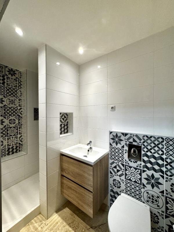 Maison - 208 m² - 7 pièces