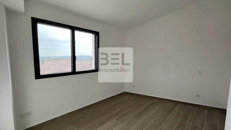 Villa - 147 m² - 8 pièces